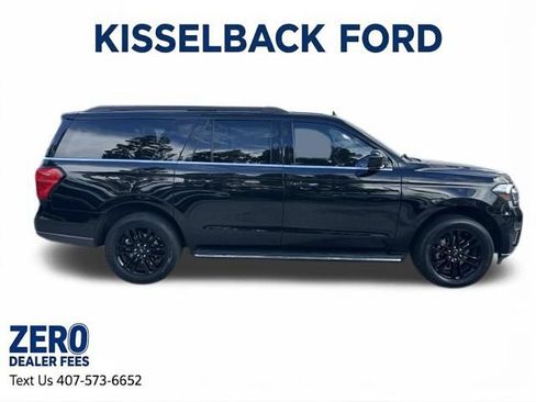 Used 2023 Ford Expedition Max XLT RWD image 2