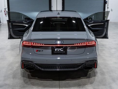Used 2021 Audi RS 7 Sportback w/ Carbon Optic Package AWD/4WD image 42