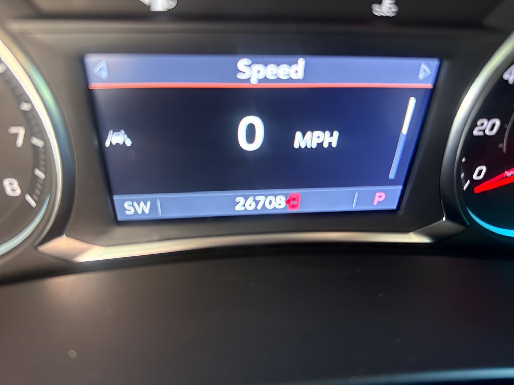 Used 2024 Chevrolet Equinox Premier AWD/4WD image 19