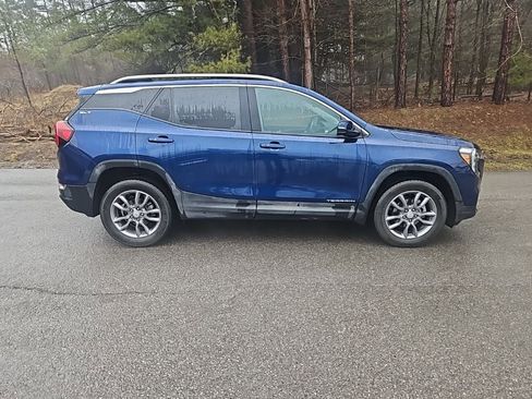 Used 2022 GMC Terrain SLT image 6