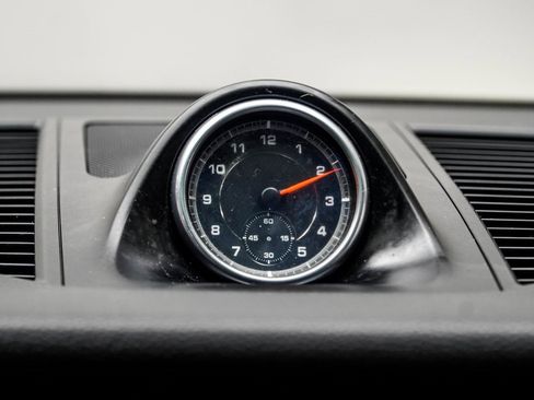 Used 2019 Porsche Macan image 24