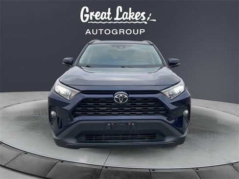 Used 2021 Toyota RAV4 XLE Premium image 8