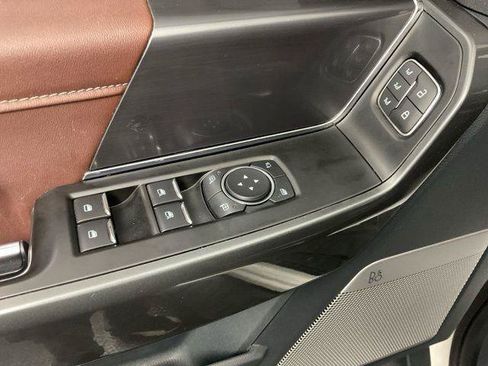Used 2022 Ford F150 Lariat AWD/4WD image 11