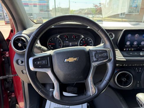 Used 2020 Chevrolet Blazer LT FWD image 27