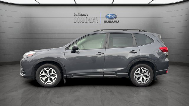 Used 2022 Subaru Forester Premium AWD/4WD image 9