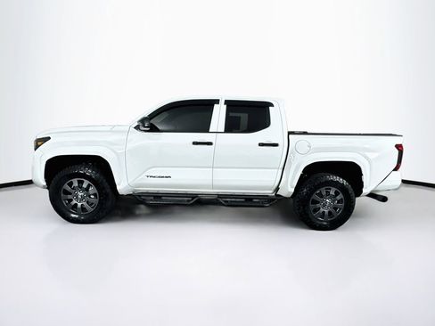 Used 2024 Toyota Tacoma SR RWD image 6