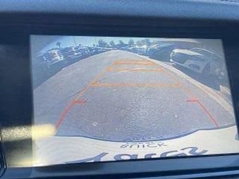 Used 2018 Buick Regal Essence w/ Driver Confidence Package #1 image 11