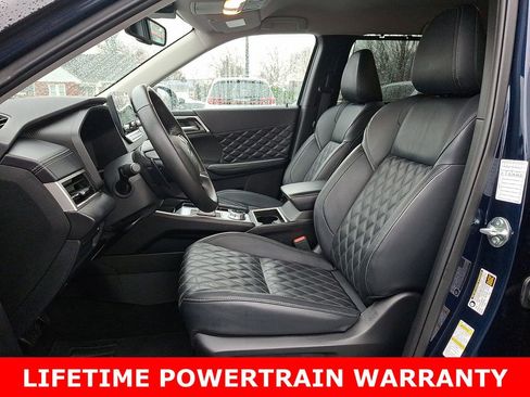 Used 2024 Mitsubishi Outlander SEL image 14