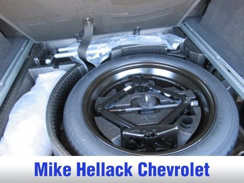 Used 2025 Cadillac XT5 Premium Luxury image 19