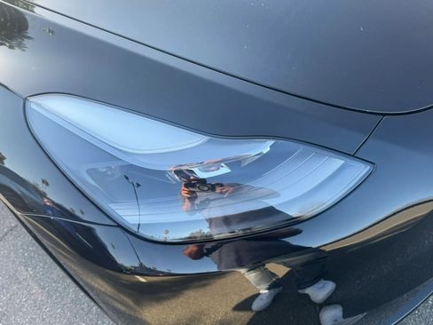 Used 2024 Tesla Model Y Long Range AWD/4WD image 15