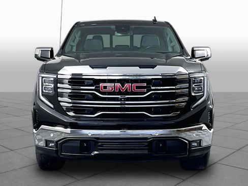 Used 2023 GMC Sierra 1500 SLT w/ SLT Premium Plus Package RWD image 4