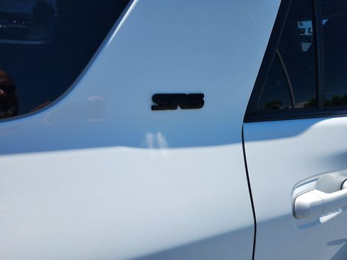 Used 2021 Toyota 4Runner SR5 Premium w/ Moonroof Package AWD/4WD image 5