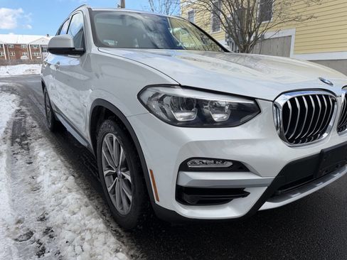 Used 2019 BMW X3 xDrive30i w/ Driving Assistance Package image 11