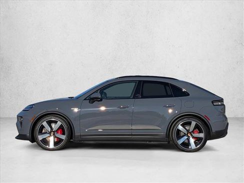 New 2025 Porsche Macan 4S Electric image 2