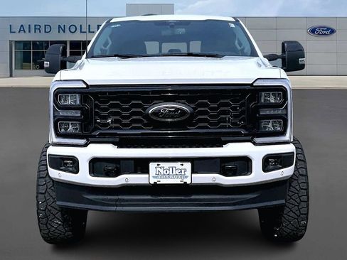New 2026 Ford F250 Lariat w/ Black Appearance Package AWD/4WD image 15