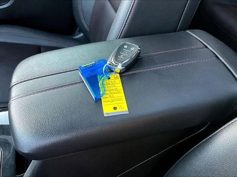 Certified 2023 Chevrolet Blazer RS w/ Enhanced Convenience Package image 34