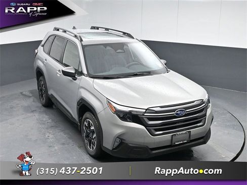 Certified 2025 Subaru Forester Premium image 18