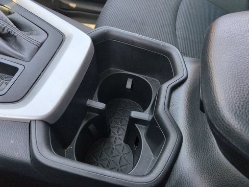 Used 2025 Toyota RAV4 LE AWD/4WD image 23