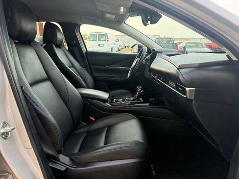 Used 2024 MAZDA CX-30 AWD 2.5 S w/ Select Sport Pkg image 3