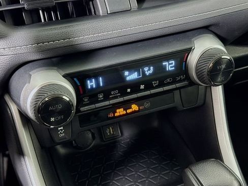 Used 2024 Toyota RAV4 XLE image 17