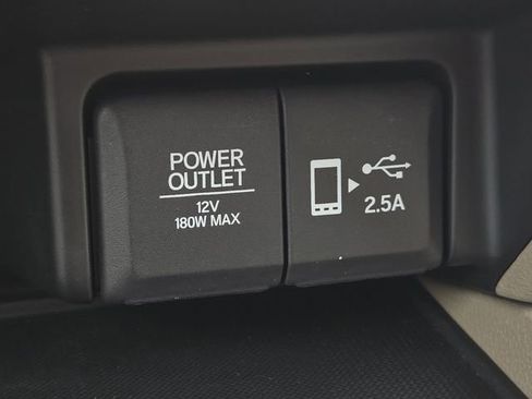 Used 2020 Honda Pilot Touring image 28