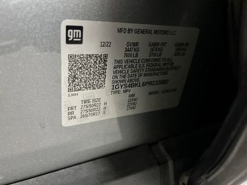 Certified 2023 Cadillac Escalade Premium Luxury AWD/4WD image 35