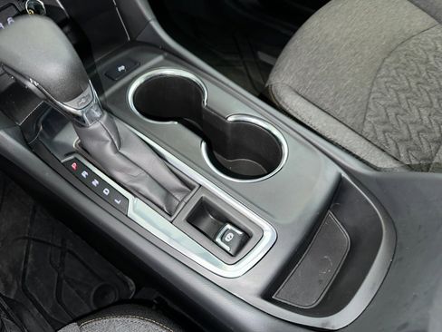 Certified 2024 Chevrolet Equinox LT w/ LPO, Floor Liner Package image 14