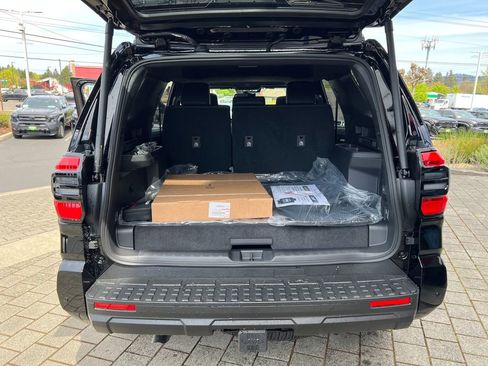 New 2026 Toyota 4Runner TRD Off-Road Premium AWD/4WD image 25