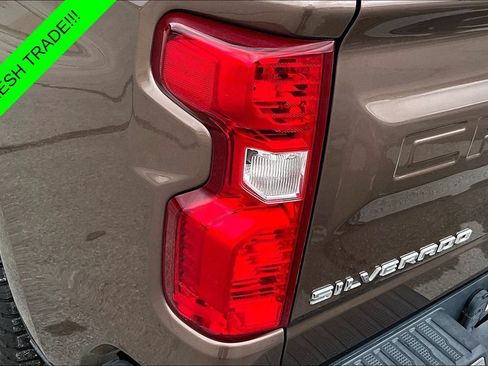 Used 2019 Chevrolet Silverado 1500 LT w/ All-Star Edition AWD/4WD image 23