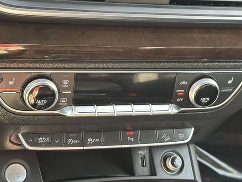 Used 2019 Audi Q5 2.0T Premium Plus image 12