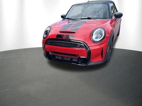 Used 2024 MINI Cooper S FWD image 4