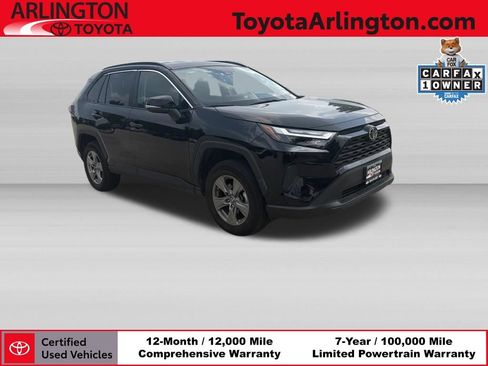 Used 2025 Toyota RAV4 XLE AWD/4WD image 1