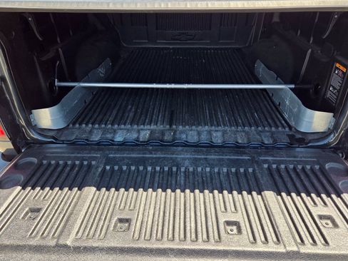 Used 2019 Chevrolet Colorado Z71 RWD image 9