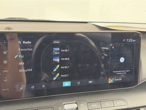 Certified 2025 Kia K4 EX w/ GT-Line Sunroof Package FWD image 20
