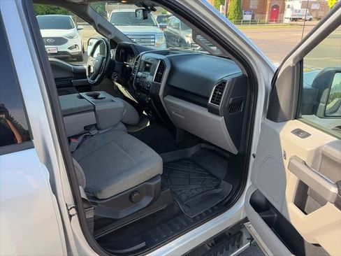 Used 2015 Ford F150 XLT w/ Equipment Group 301A Mid AWD/4WD image 28