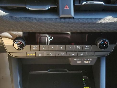 New 2026 Subaru Outback Limited w/ Premium/Limited Package 2 image 30