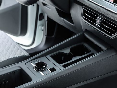 New 2026 Volkswagen Tiguan S image 33