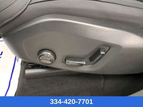 Certified 2025 Volvo XC90 B5 Plus image 20