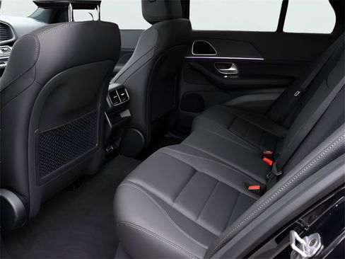 Used 2025 Mercedes-Benz GLE 350 4MATIC image 18