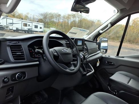 New 2025 Ford Transit 250 Base image 9