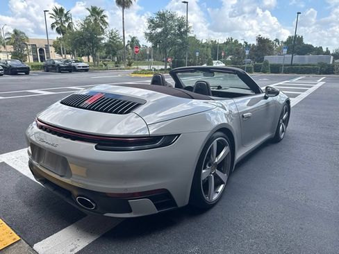 Certified 2020 Porsche 911 Carrera 4S AWD/4WD image 3
