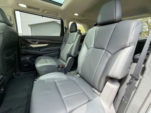 Certified 2022 Subaru Ascent Touring AWD/4WD image 17