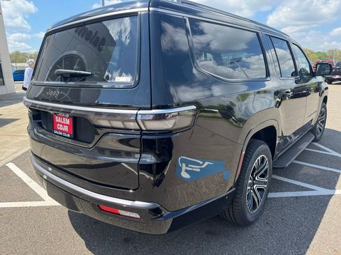 New 2026 Jeep Grand Wagoneer L 4WD image 9