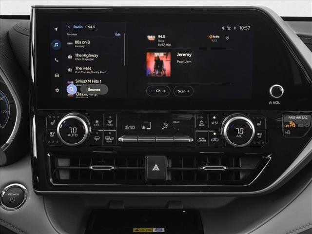 New 2026 Toyota Highlander Limited AWD/4WD image 7