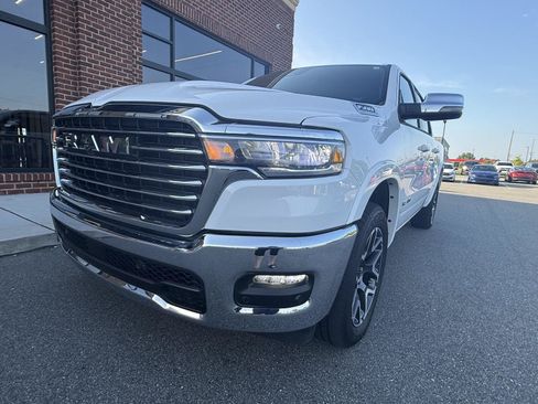Used 2026 RAM 1500 Laramie AWD/4WD image 31