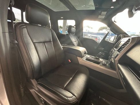 Used 2018 Ford F150 Lariat w/ Equipment Group 502A Luxury RWD image 29