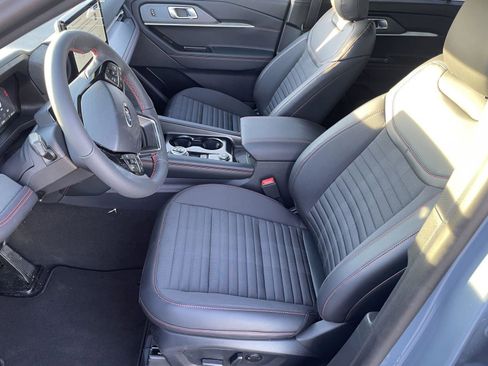 New 2026 Ford Explorer ST-Line w/ ST-Line Street Pack image 10