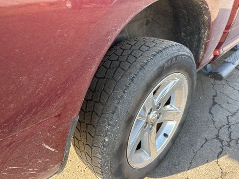 Used 2017 RAM 1500 Express image 7