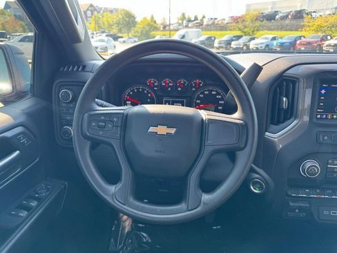 Used 2024 Chevrolet Silverado 1500 Custom AWD/4WD image 12