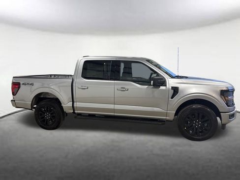 New 2025 Ford F150 XLT w/ Equipment Group 302A MID image 6